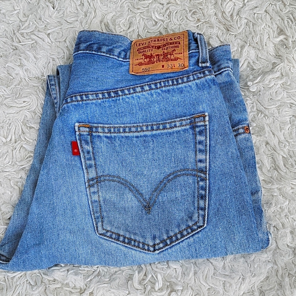 Vintage Levis 550 Relaxed Fit